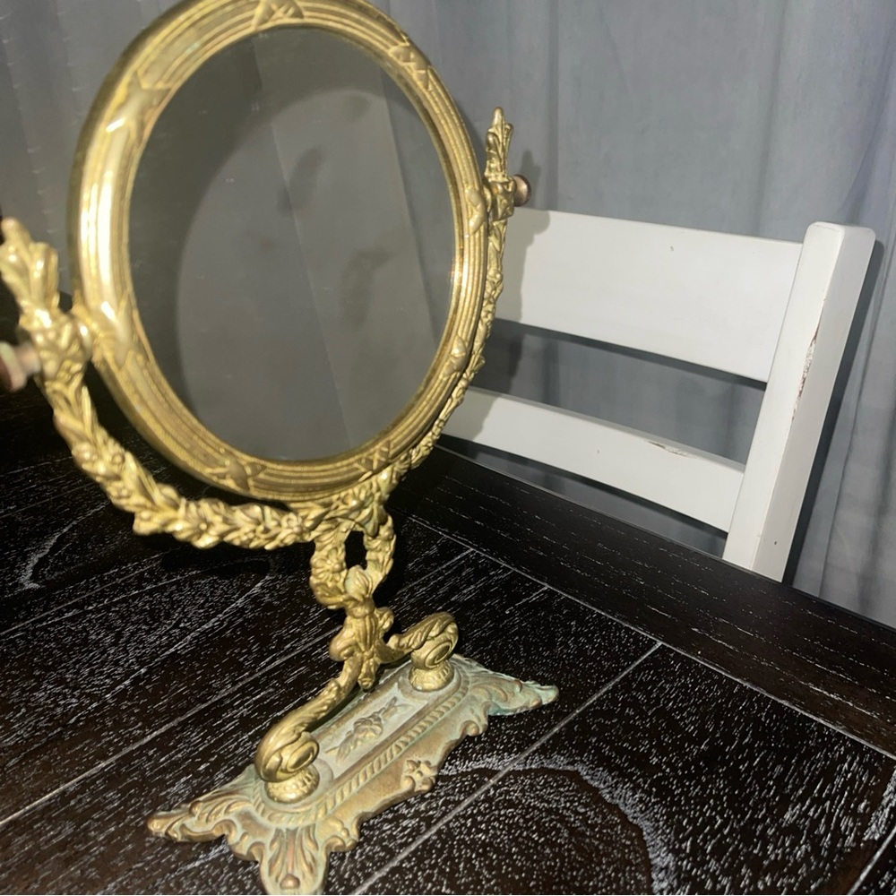 Vtg Andrea by Sadek Brass Standing Mirror Antique Dresser Vanity Makeup Mirror - Picture 8 of 11